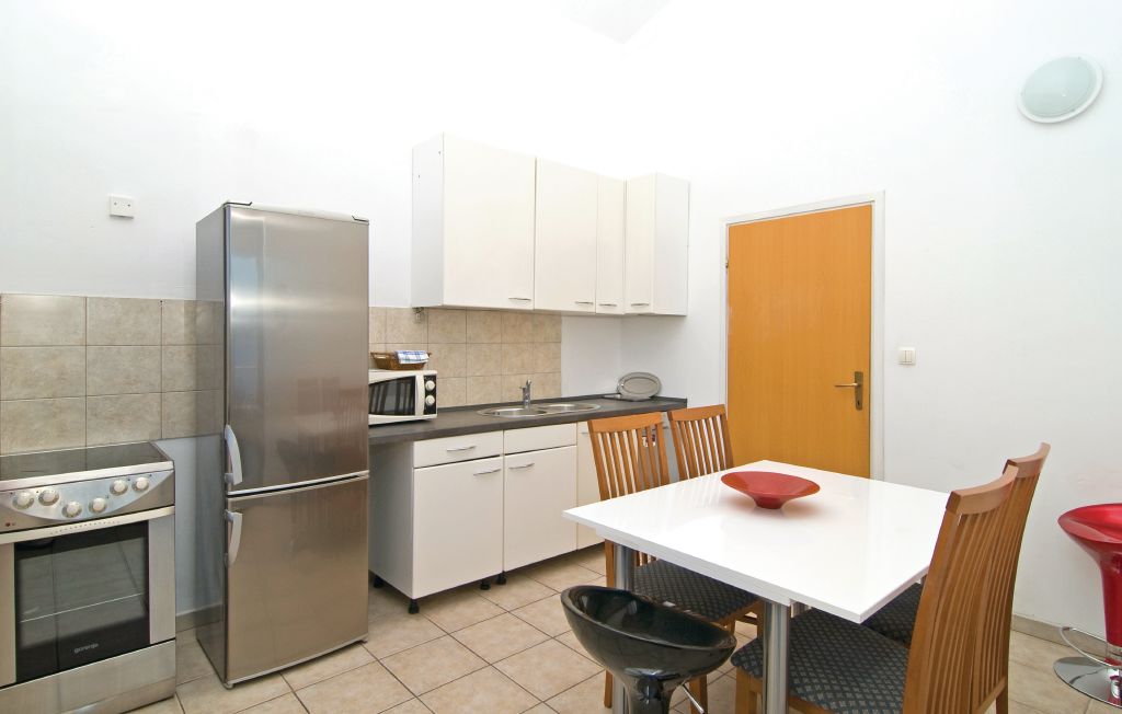 cdm309_kitchen_03